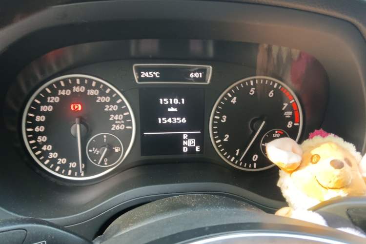Used Mercedes-Benz B-Class 2012 B 180 Instrument Cluster