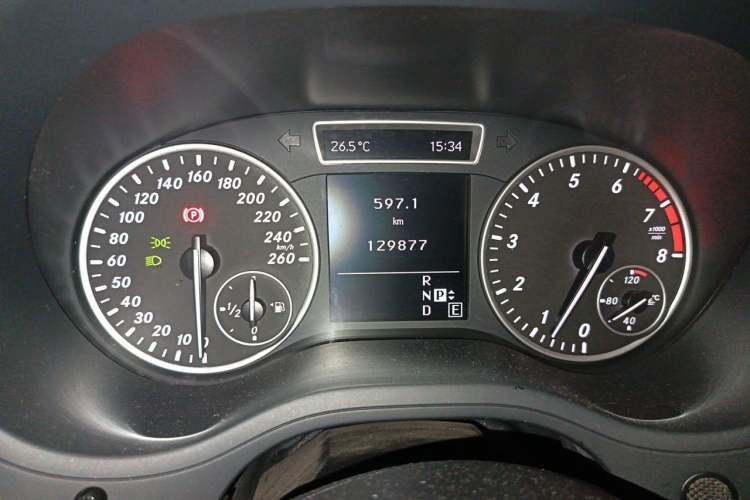 Used Mercedes-Benz B-Class 2012 B 200 Instrument Cluster