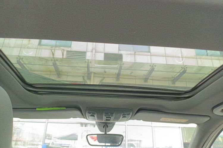 Used Mercedes-Benz B-Class 2012 B 200 Interior 8