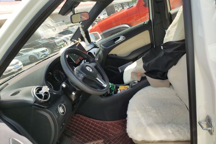 Used Mercedes-Benz B-Class 2012 B 180 Left Front Seat