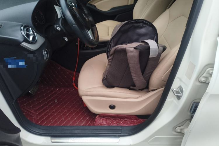 Used Mercedes-Benz B-Class 2012 B 200 Left Front Seat