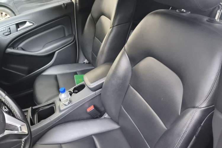 Used Mercedes-Benz B-Class 2012 B 200 Left Front Seat