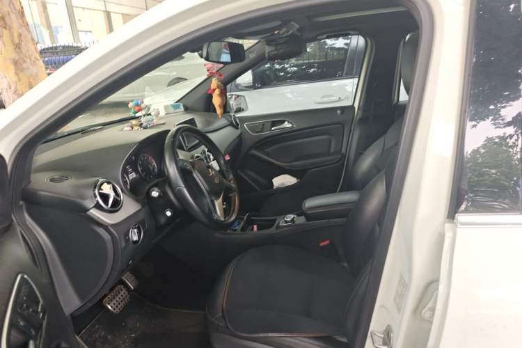 Used Mercedes-Benz B-Class 2012 B 200 Left Front Seat