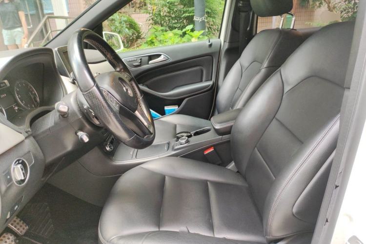 Used Mercedes-Benz B-Class 2012 B 200 Left Front Seat
