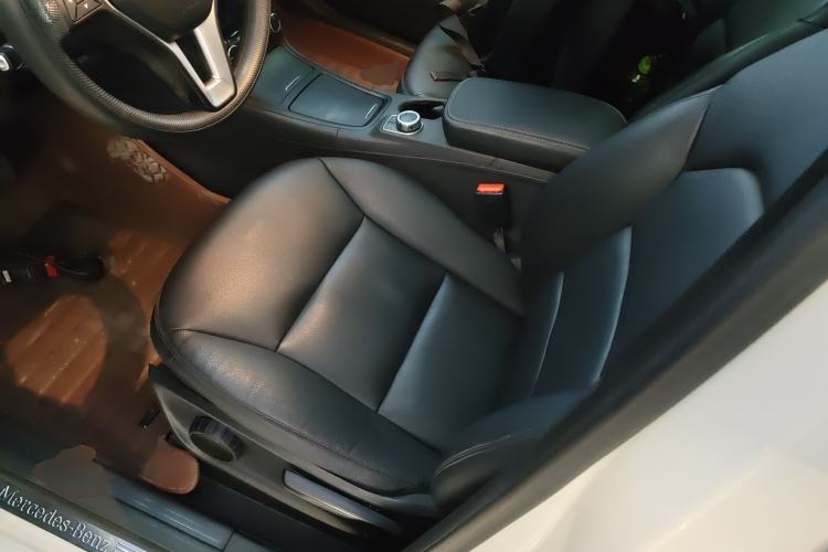 Used Mercedes-Benz B-Class 2012 B 180 Left Front Seat