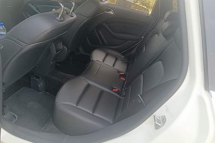 Used Mercedes-Benz B-Class 2012 B 180 Left Rear Seat