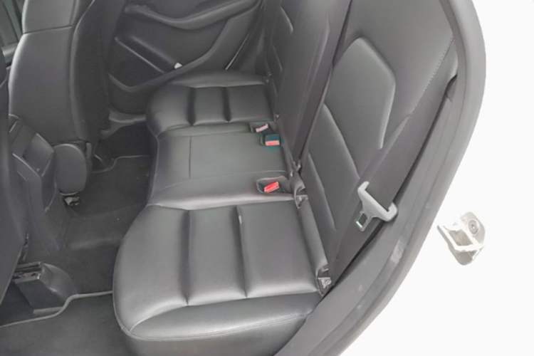 Used Mercedes-Benz B-Class 2012 B 180 Left Rear Seat
