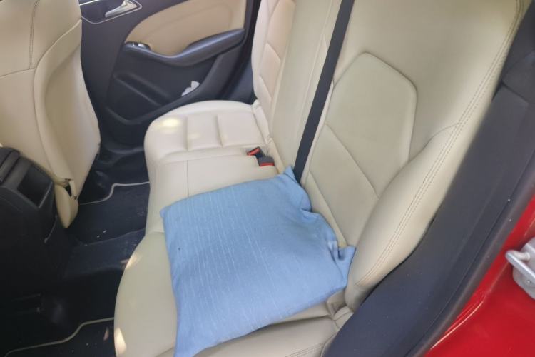 Used Mercedes-Benz B-Class 2012 B 180 Left Rear Seat