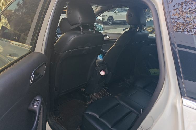 Used Mercedes-Benz B-Class 2012 B 180 Left Rear Seat