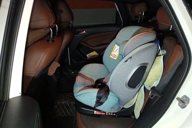 Used Mercedes-Benz B-Class 2012 B 200 Left Rear Seat