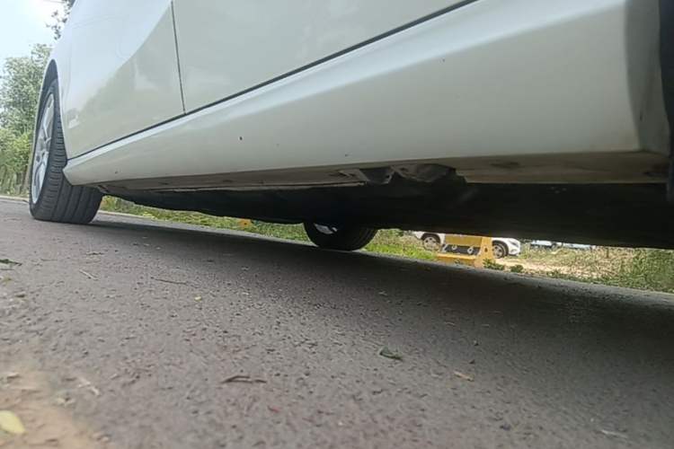 Used Mercedes-Benz B-Class 2012 B 180 Left Side Sill