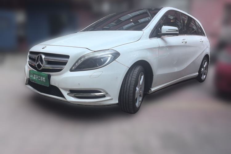 Ojetý Mercedes-Benz B-Class 2012 B 200 Guazi used car, China used car export, Used car for sale, Used cars, Cheapest cars for sale