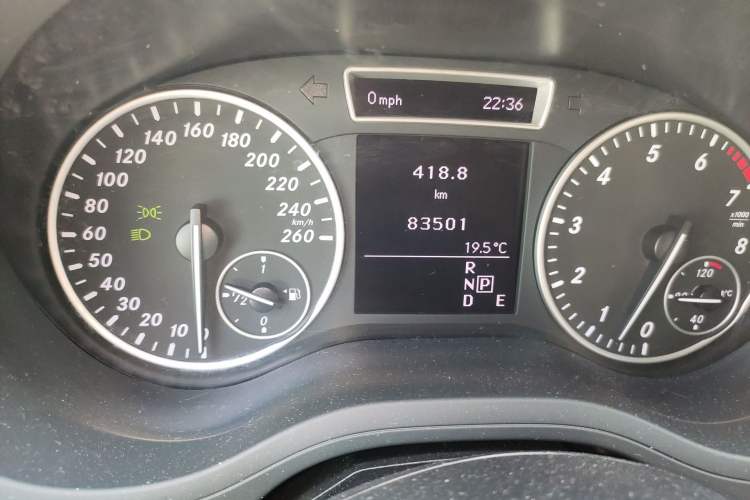 Used Mercedes-Benz B-Class 2012 B 180 Odometer Close Up