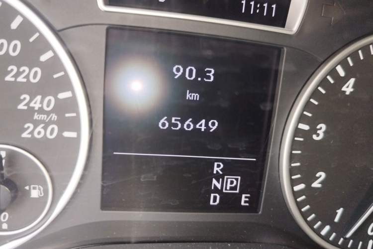 Used Mercedes-Benz B-Class 2012 B 180 Odometer Close Up