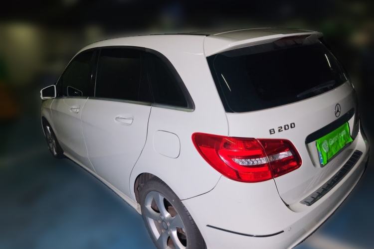 Used Mercedes-Benz B-Class 2012 B 200 Rear Left 45 Deg