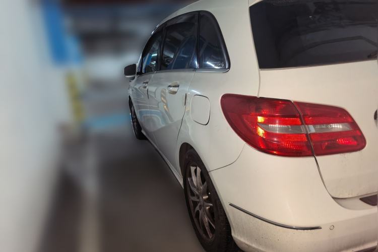 Used Mercedes-Benz B-Class 2012 B 180 Rear Left 45 Deg