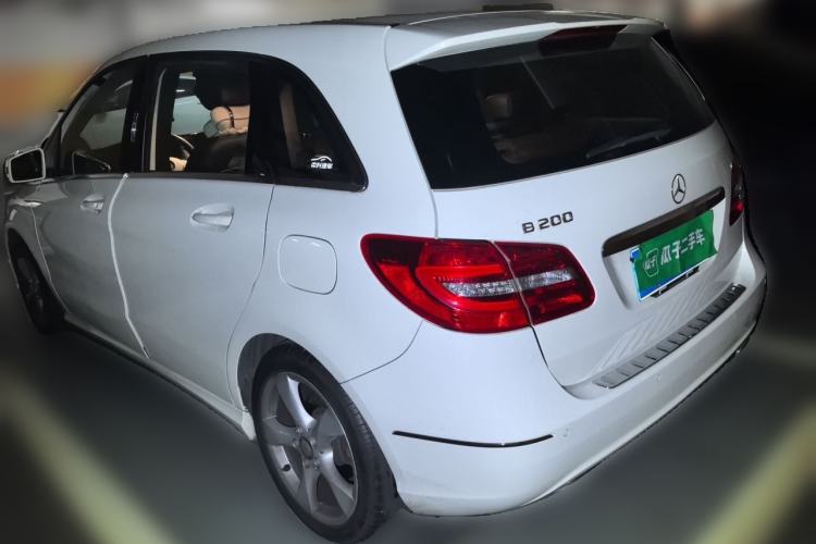 Used Mercedes-Benz B-Class 2012 B 200 Rear Left 45 Deg