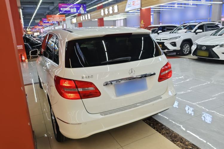 Used Mercedes-Benz B-Class 2012 B 180 Rear Left 45 Deg