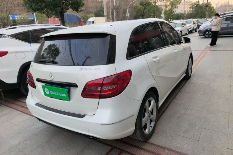 Used Mercedes-Benz B-Class 2012 B 200 Rear Right 45 Deg