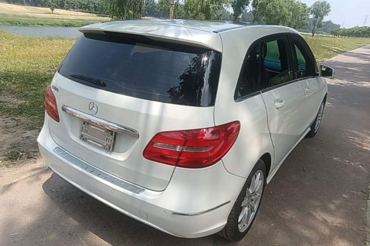 Used Mercedes-Benz B-Class 2012 B 180 Rear Right 45 Deg