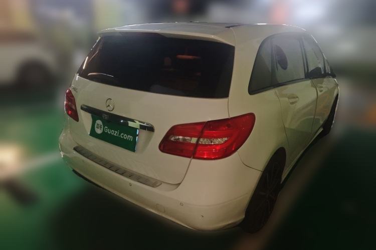 Used Mercedes-Benz B-Class 2012 B 200 Rear Right 45 Deg