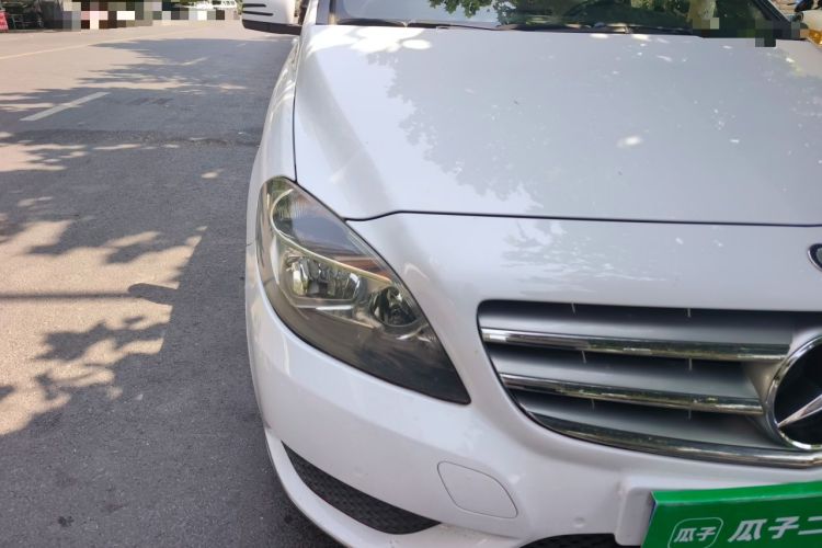 Used Mercedes-Benz B-Class 2012 B 180 Right Front Headlight