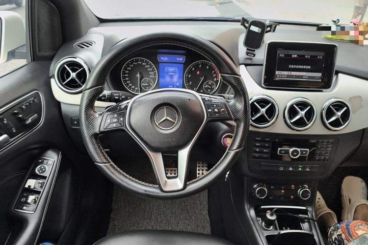 Used Mercedes-Benz B-Class 2012 B 200 Steering Wheel