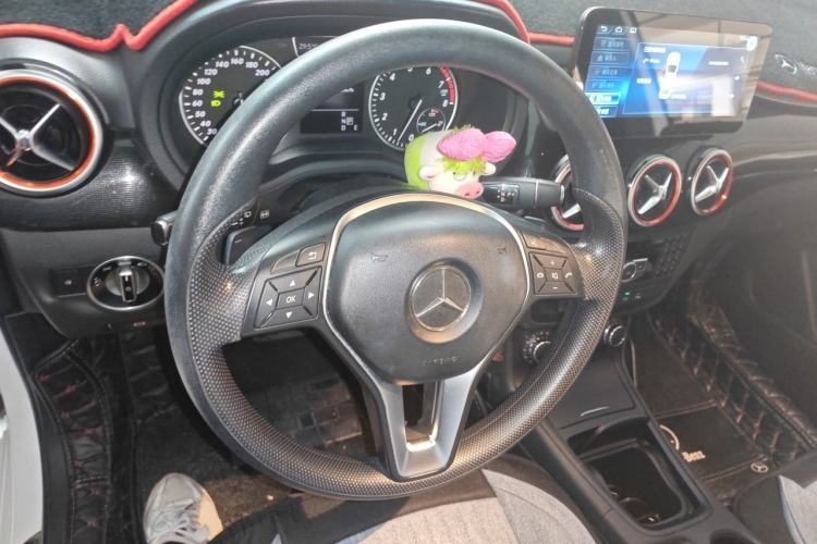 Used Mercedes-Benz B-Class 2012 B 180 Steering Wheel