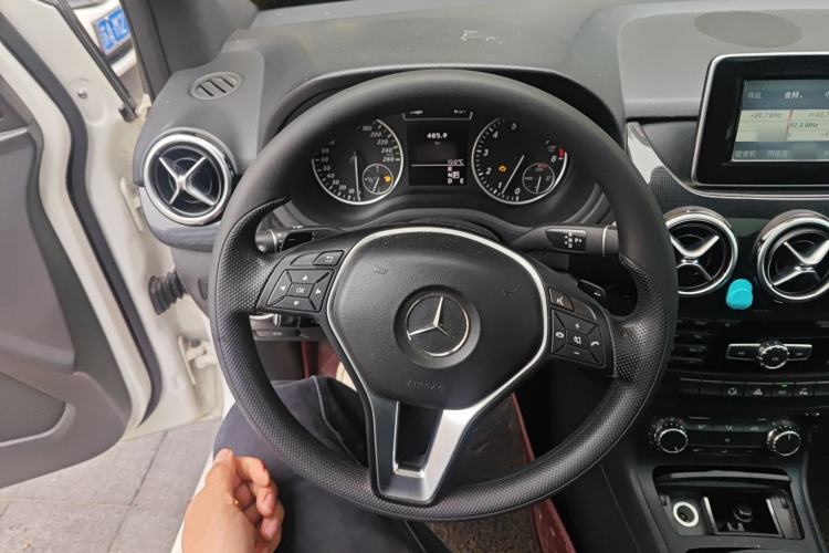 Used Mercedes-Benz B-Class 2012 B 180 base model (imported) Steering Wheel
