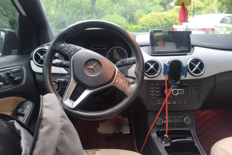 Used Mercedes-Benz B-Class 2012 B 200 Steering Wheel