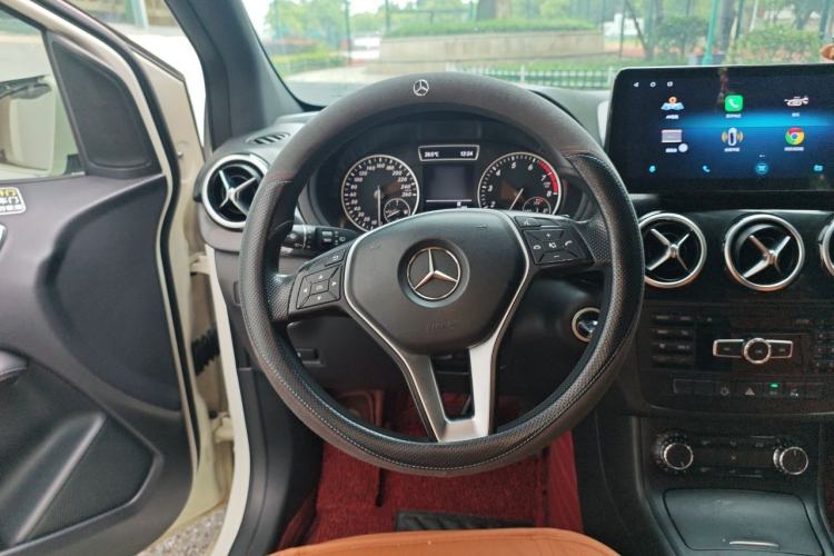 Used Mercedes-Benz B-Class 2012 B 180 Steering Wheel