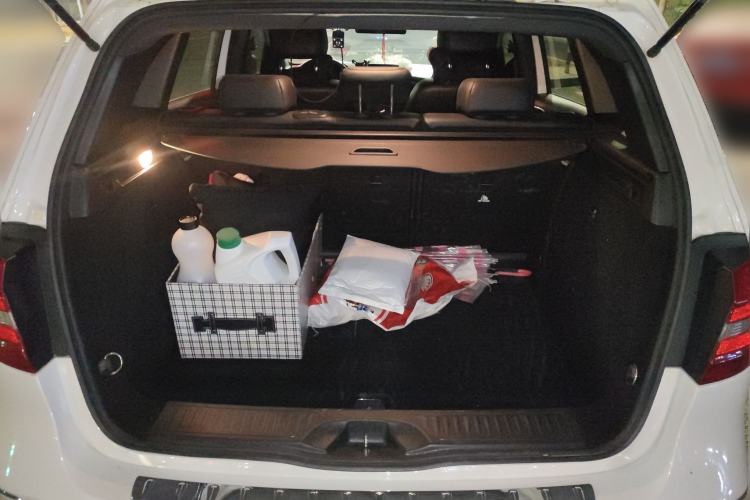 Used Mercedes-Benz B-Class 2012 B 180 Trunk