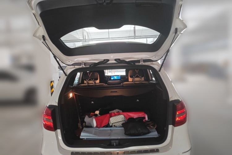 Used Mercedes-Benz B-Class 2012 B 180 Trunk
