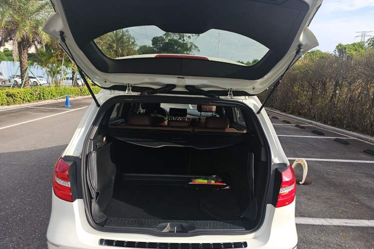 Used Mercedes-Benz B-Class 2012 B 200 Trunk