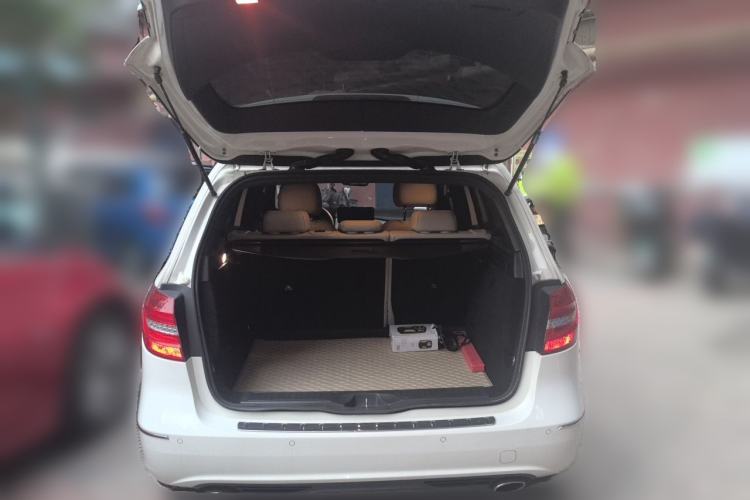 Used Mercedes-Benz B-Class 2012 B 200 Trunk