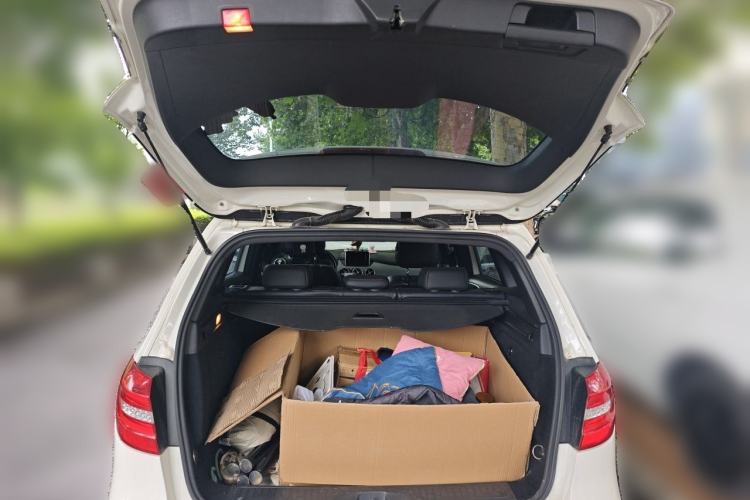 Used Mercedes-Benz B-Class 2012 B 200 Trunk