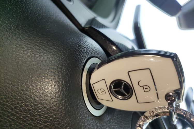 Used Mercedes-Benz B-Class 2012 B 180 Vehicle Key