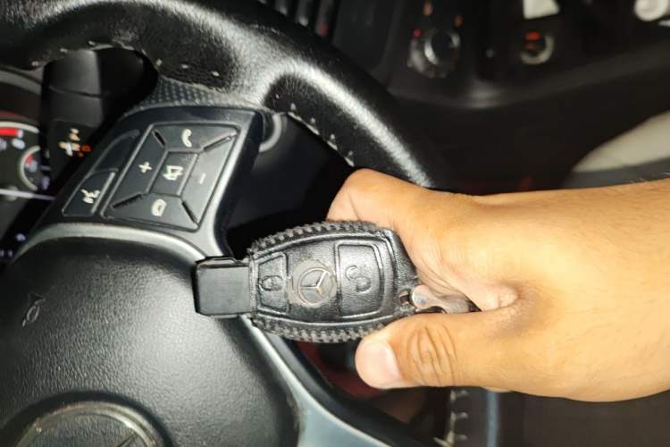 Used Mercedes-Benz B-Class 2012 B 180 Vehicle Key