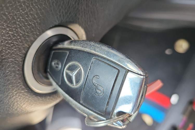 Used Mercedes-Benz B-Class 2012 B 200 Vehicle Key