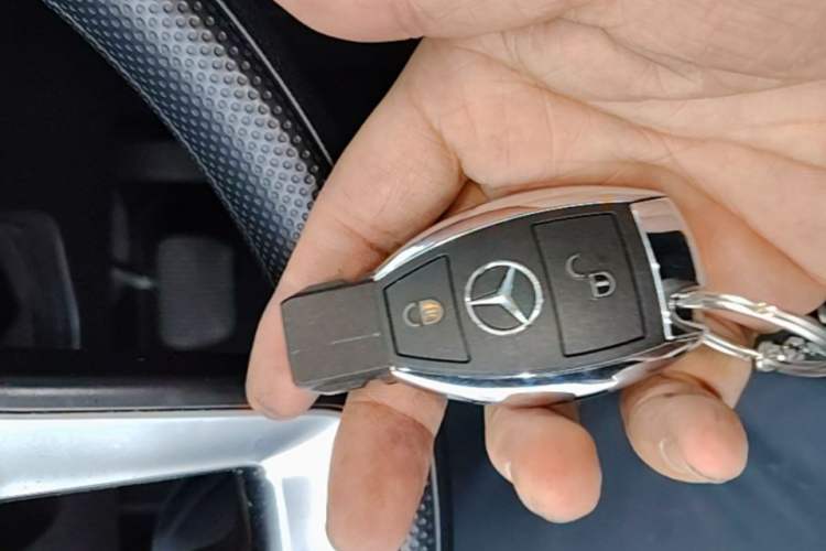 Used Mercedes-Benz B-Class 2012 B 180 Vehicle Key