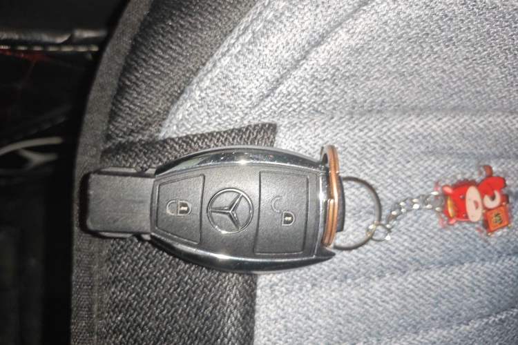 Used Mercedes-Benz B-Class 2012 B 180 Vehicle Key