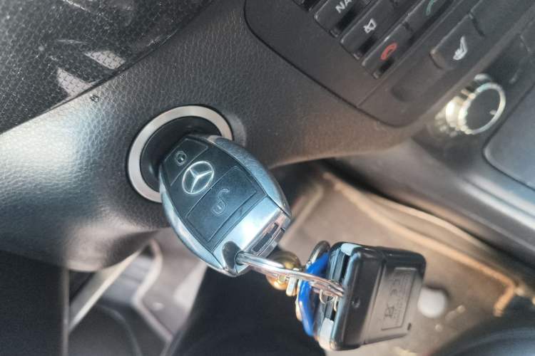 Used Mercedes-Benz B-Class 2012 B 180 Vehicle Key