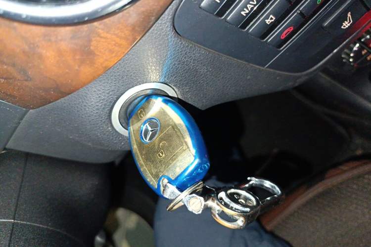 Used Mercedes-Benz B-Class 2012 B 200 Vehicle Key