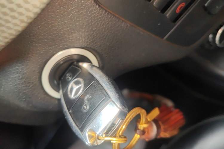 Used Mercedes-Benz B-Class 2012 B 200 Vehicle Key