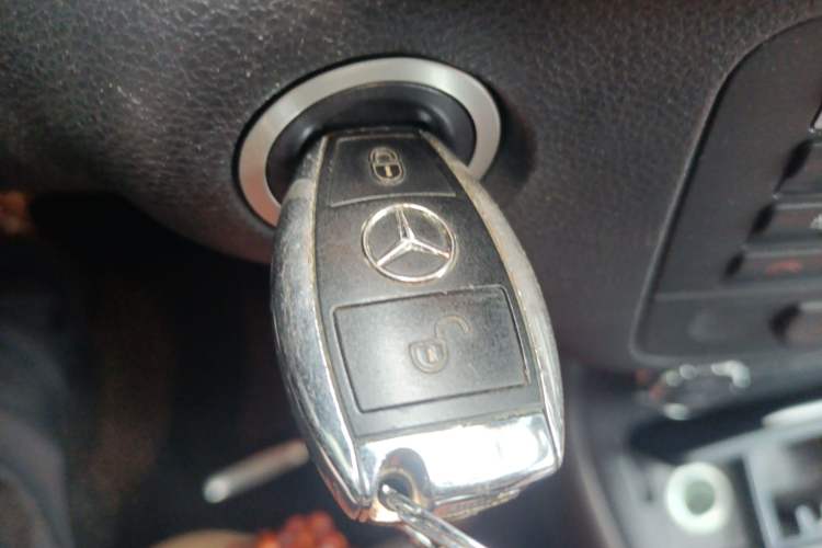 Used Mercedes-Benz B-Class 2012 B 200 Vehicle Key
