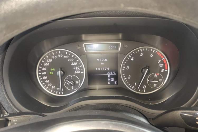 Used Mercedes-Benz B-Class 2012 B 180 base model (imported) Instrument Cluster