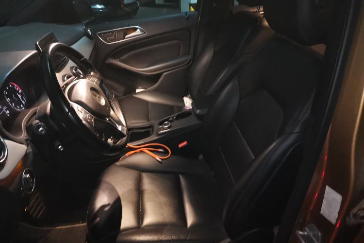 Used Mercedes-Benz B-Class 2012 B 200 Left Front Seat