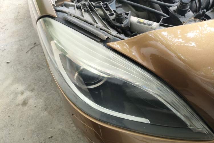Used Mercedes-Benz B-Class 2012 B 200 Right Front Headlight