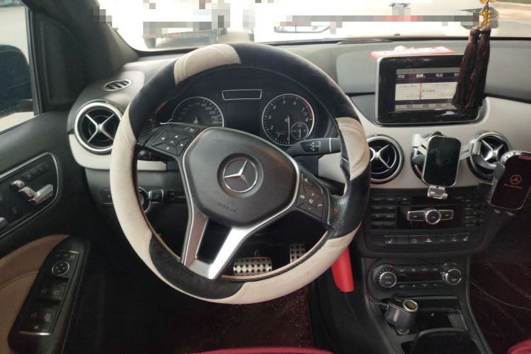 Used Mercedes-Benz B-Class 2012 B 200 Steering Wheel