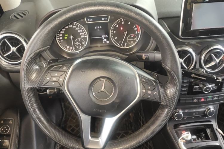 Used Mercedes-Benz B-Class 2012 B 180 base model (imported) Steering Wheel